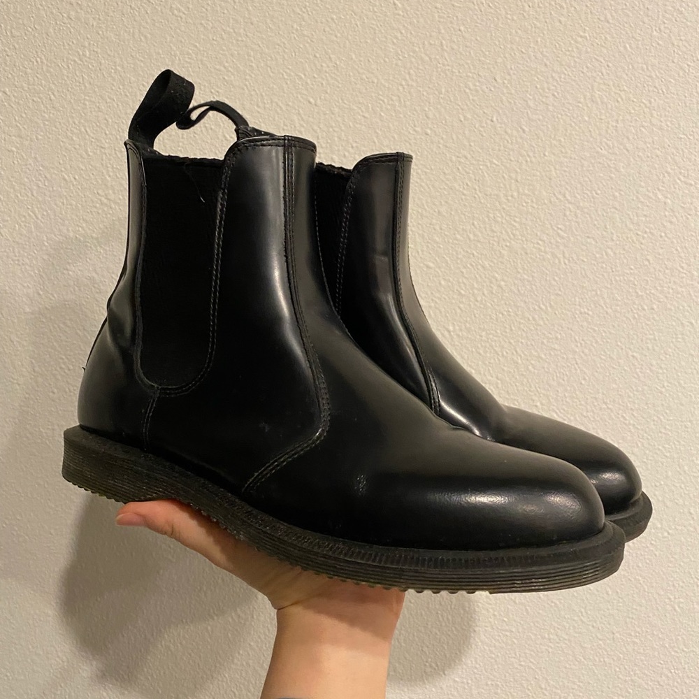 Dr Martens Chelsea Flora Boot